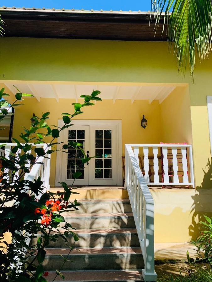 O'Soleil Chalets Self Catering La Digue Exterior photo